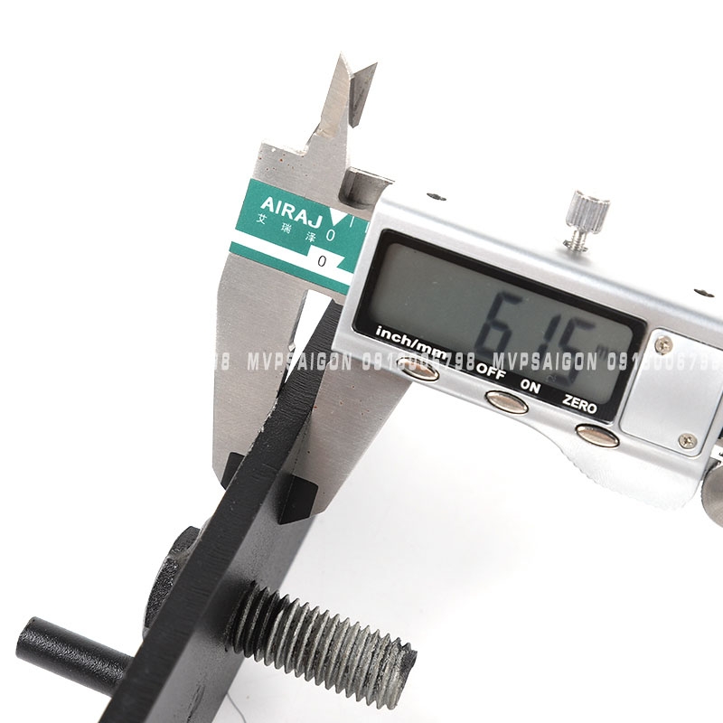 Ford F150 nâng cấp ghế sau ngả lưng sâu hơn nguyên bản