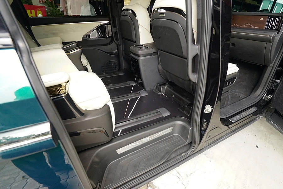 GAC M8 - BỘ SƯU TẬP SÀN XE CAO CẤP TỪ MPVSAIGON