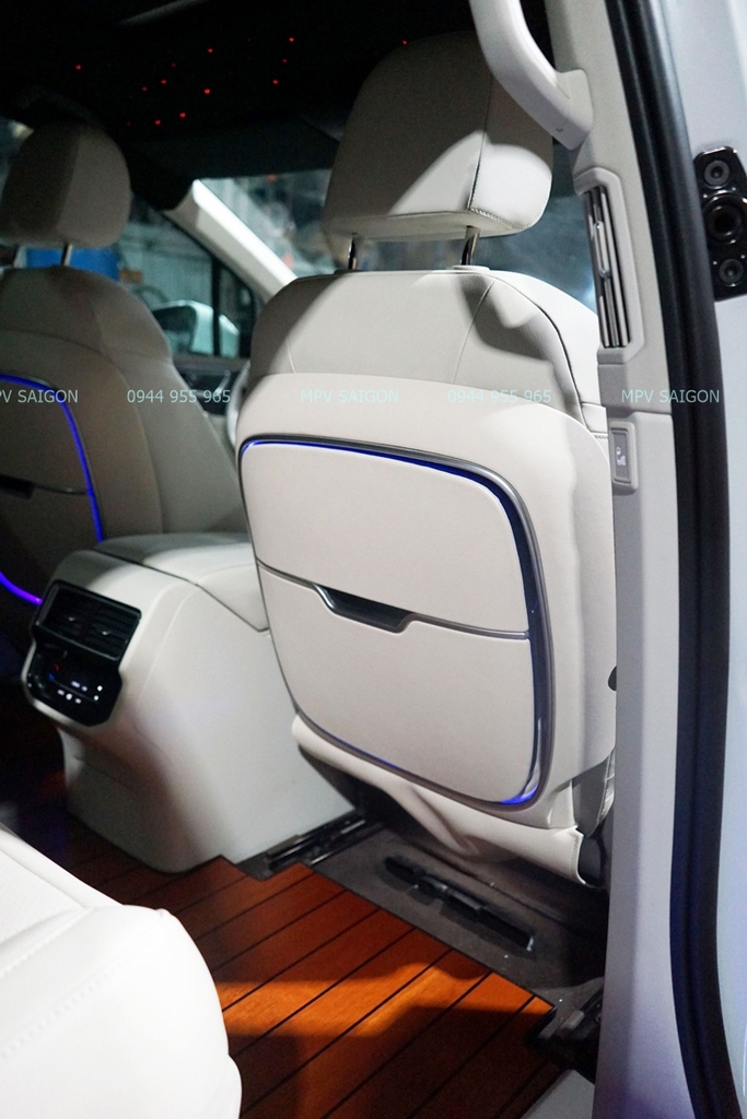 Volkswagen Viloran độ ghế Mercedes Benz V250 V260 Limousine