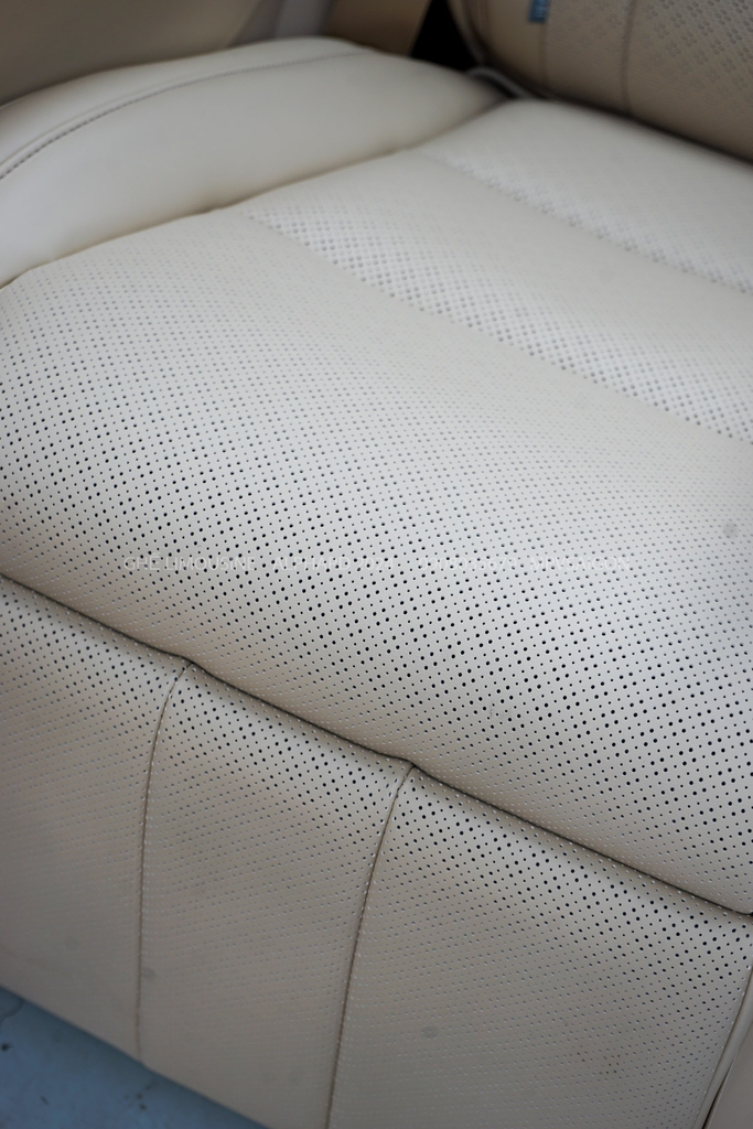 Ghế Limousine Alphard 40