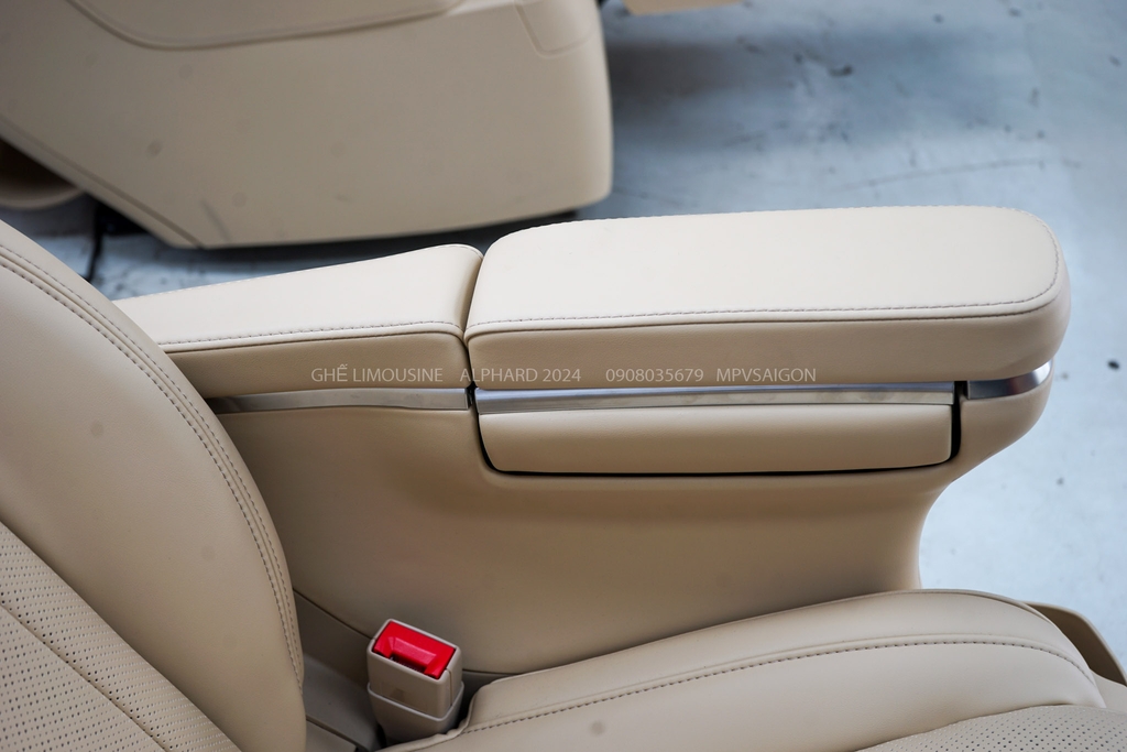 Ghế Limousine Alphard 40