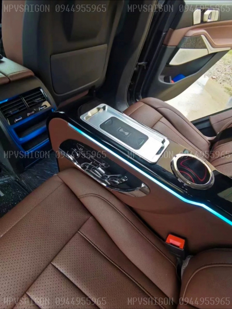 Ghế Limousine nhập khẩu BMW X5: Kỹ thuật và báo giá mới nhất