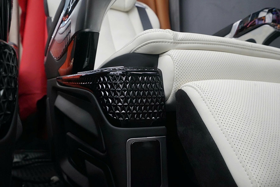 Ghế limousine Master II tại MPVSAIGON