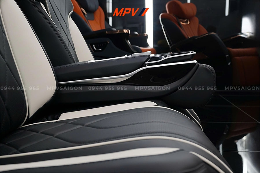 GHẾ LIMOUSINE SOFA BZ TRẮNG ĐEN TẠI MPVSAIGON