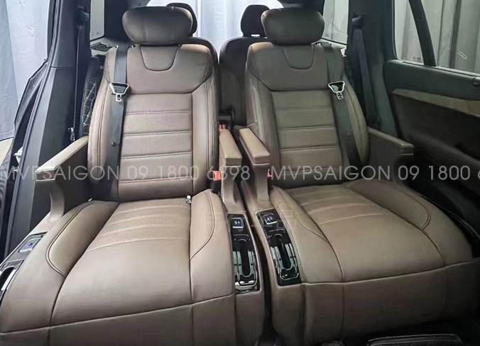 Ghế Limousine SUV Volvo XC90: kinh nghiệm độ Volvo xịn nhất
