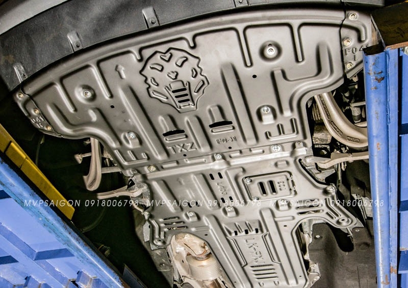 Giáp gầm bảo vệ động cơ Ford Explorer