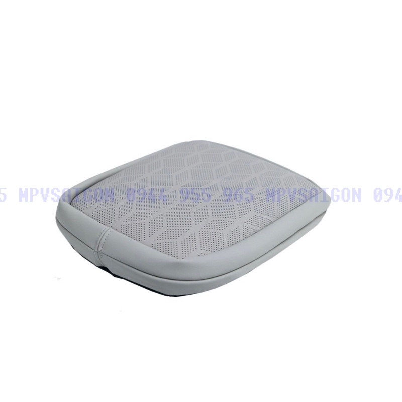 Đệm tay con ngựa giữa hoa văn kiểu mới xe Carnival 2024 2025