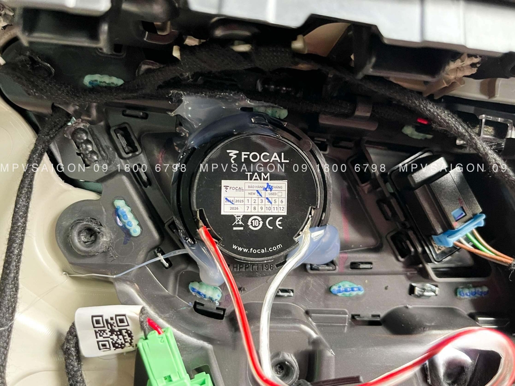 Hệ Thống Âm Thanh Đỉnh Cao Dành Cho Volkswagen Viloran: Bản Độ Gần 300 Triệu