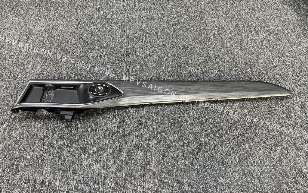 Hệ Thống Âm Thanh Đỉnh Cao Dành Cho Volkswagen Viloran: Bản Độ Gần 300 Triệu