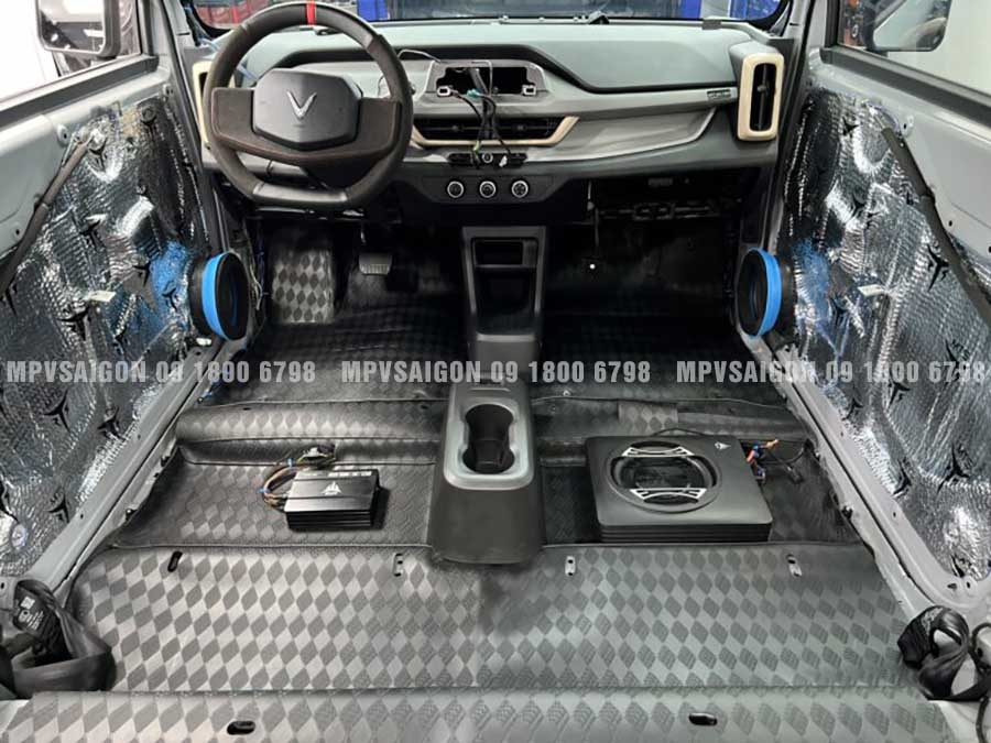 Hệ Thống Loa và Cách Âm Chống Ồn Cho xe VinFast VF3