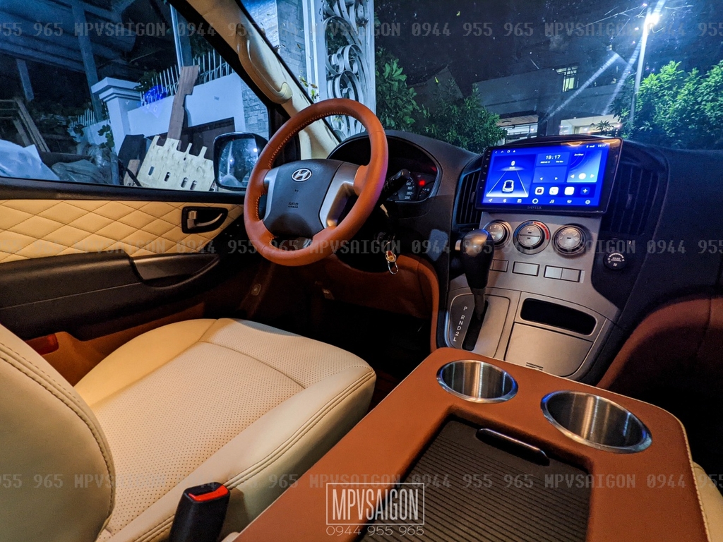 Nâng cấp ghế Limousine Hyundai Starex thương gia