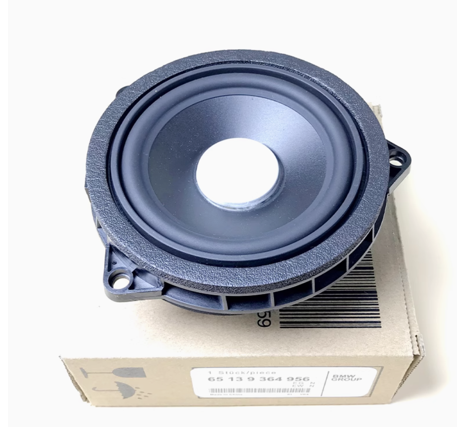 Loa trung tâm xe hơi: giải pháp rẻ tiền đem lại hiệu quả tức thời