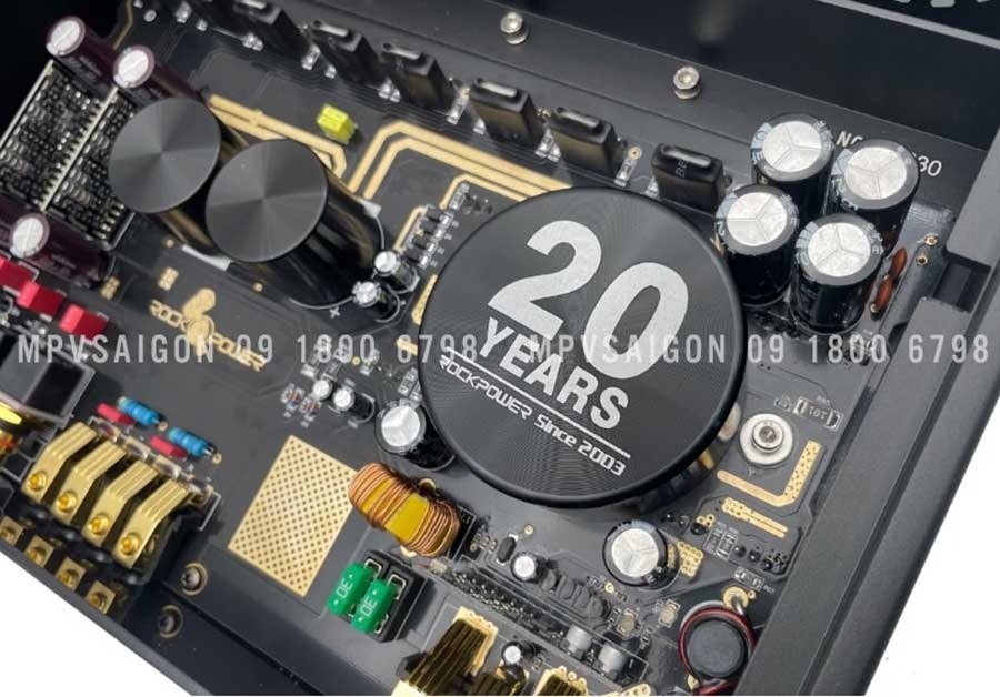 DSP Rockpower R12.10 - Bộ xử lý trung tâm tích hợp Amply