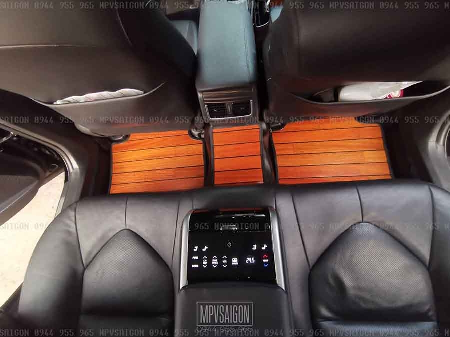Sàn gỗ tự nhiên Toyota Camry: sang trọng và đẳng cấp hơn hẳn