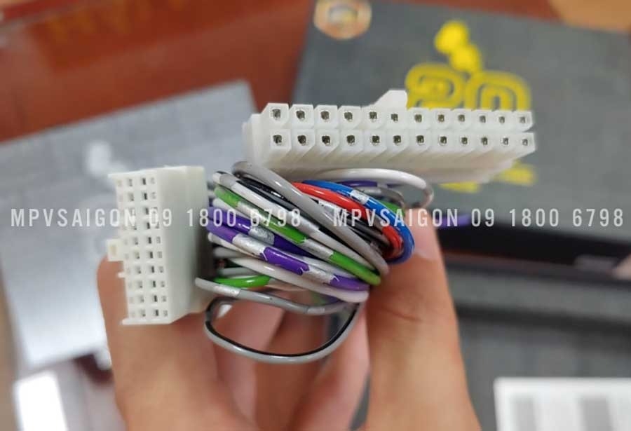 DSP Rockpower R12.10 - Bộ xử lý trung tâm tích hợp Amply