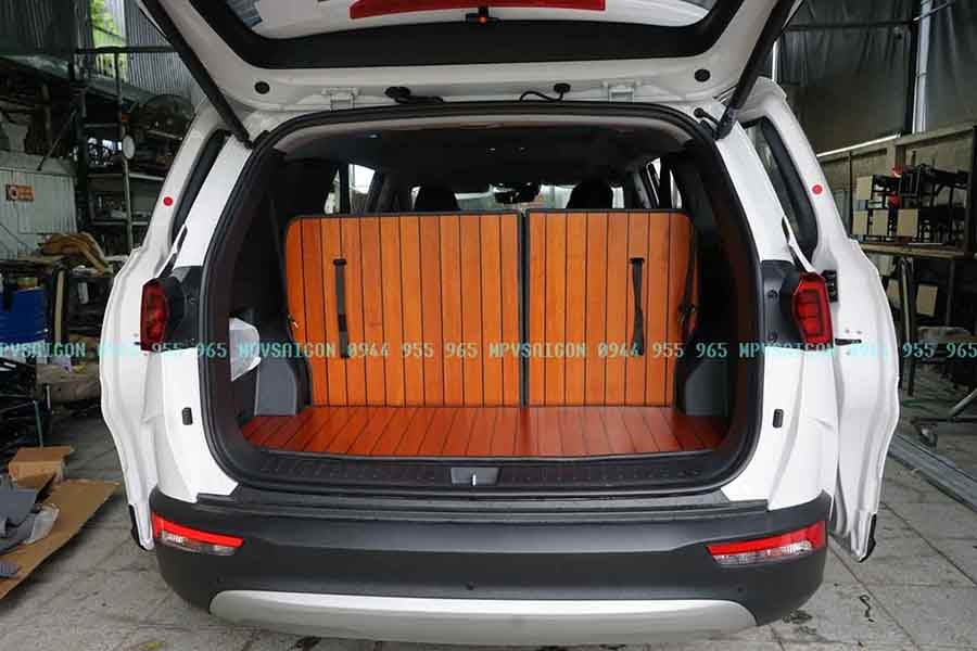 Sàn gỗ tự nhiên Hyundai Custin mẫu mới nhất 2025 tại MPVSAIGON