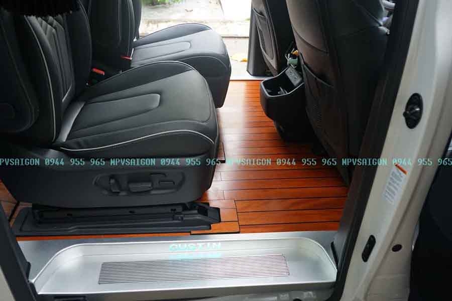 Sàn gỗ tự nhiên Hyundai Custin mẫu mới nhất 2025 tại MPVSAIGON