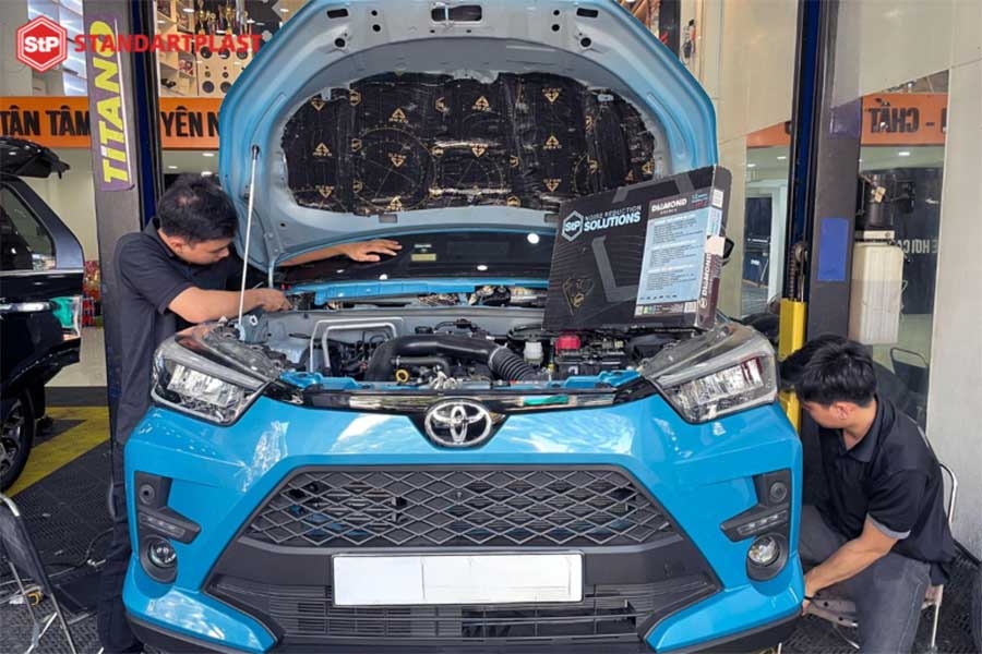 Cách âm xe hơi bằng vật liệu STP