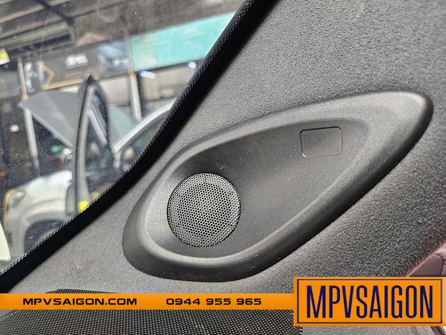 LAND CRUISER LC300 NÂNG CẤP LOA VỚI THƯƠNG HIỆU Ý VÀ PHÁP: GIẢI PHÁP NÂNG CẤP GIỮ ZIN TOÀN BỘ