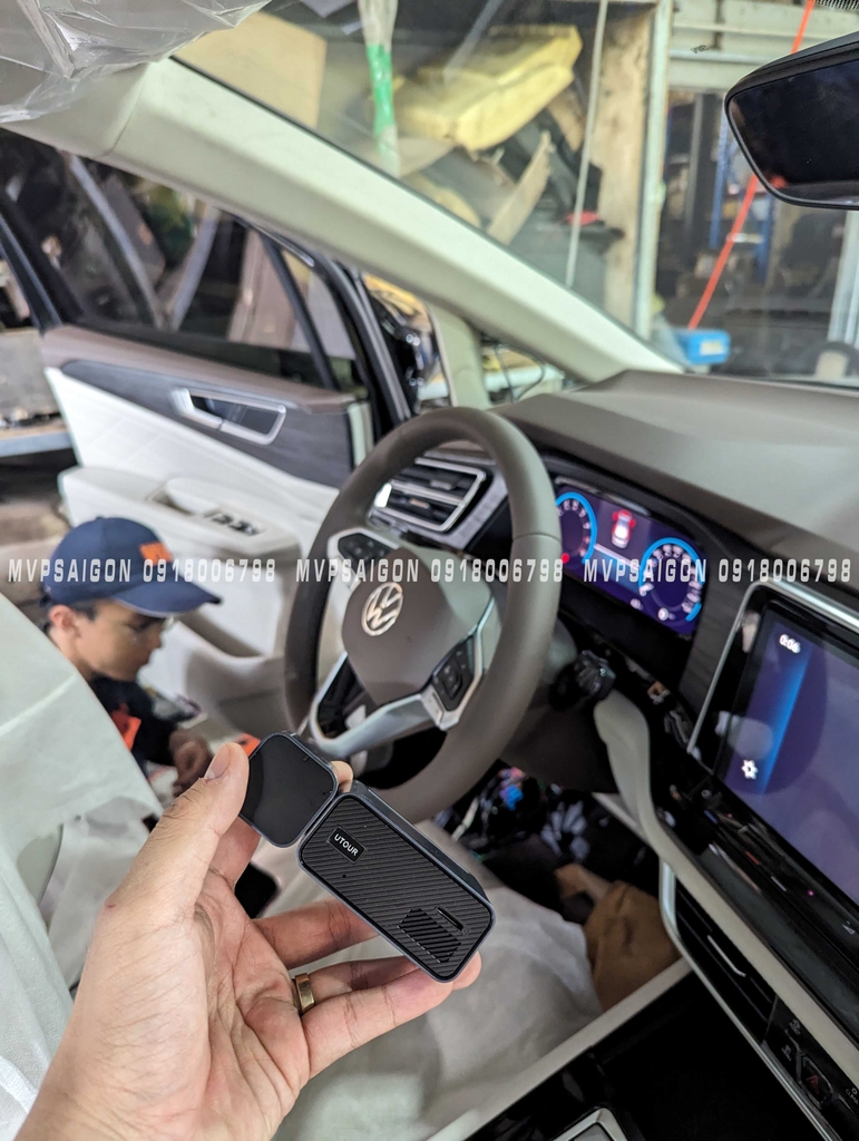 Camera hành trình Utour C2 Max cho xe Volkswagen Viloran