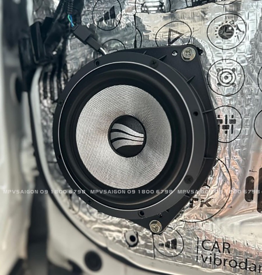 Loa lắp cánh cửa ô tô Rainbow SL - C620