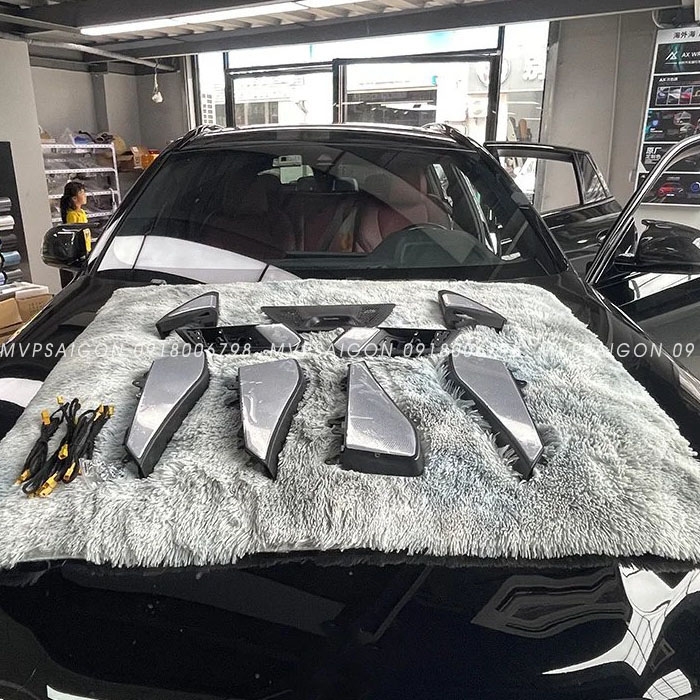 Loa xe viền đèn LED RBG sang trọng cho BMW X6 G0