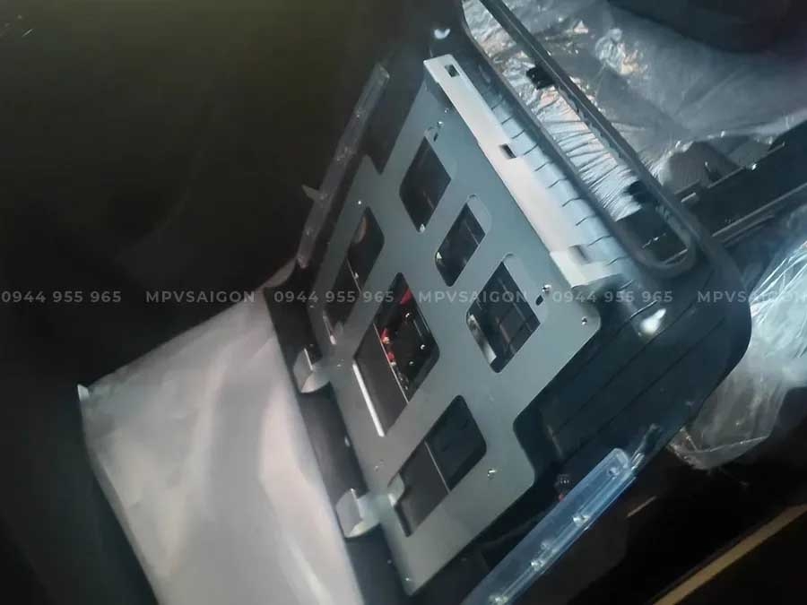 Màn hình trần GAC M8 - Phụ kiện GAC M8 MPVSAIGON