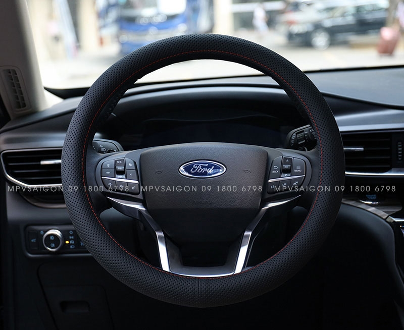 May da bò - da lộn cho vô lăng Ford Explorer 2023 2024