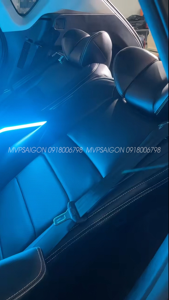 Mazda CX5 độ Combo ghế limousine thương gia con ngựa giữa