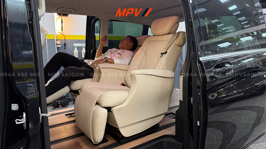 MERCEDES BENZ V300 AVANTGARDE NÂNG CẤP GHẾ BẢN AMG