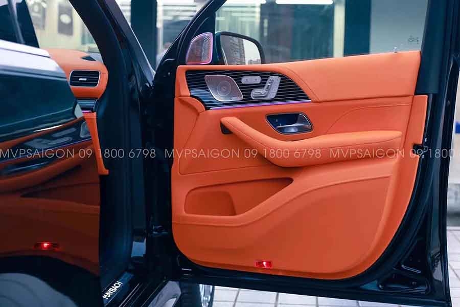 Mercedes GLS 450 và GLS600 bọc da đổi màu nội thất cam Hermes