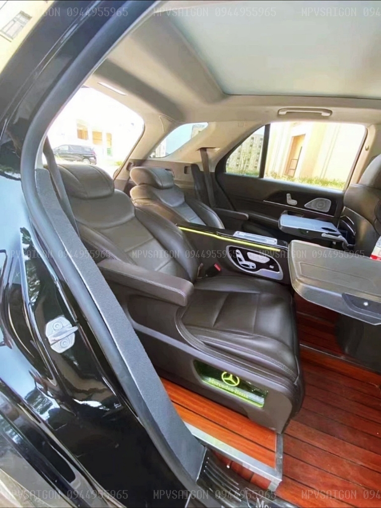 Mercedes Benz GLS độ nội thất Limousine nhập khẩu: báo giá mới nhất