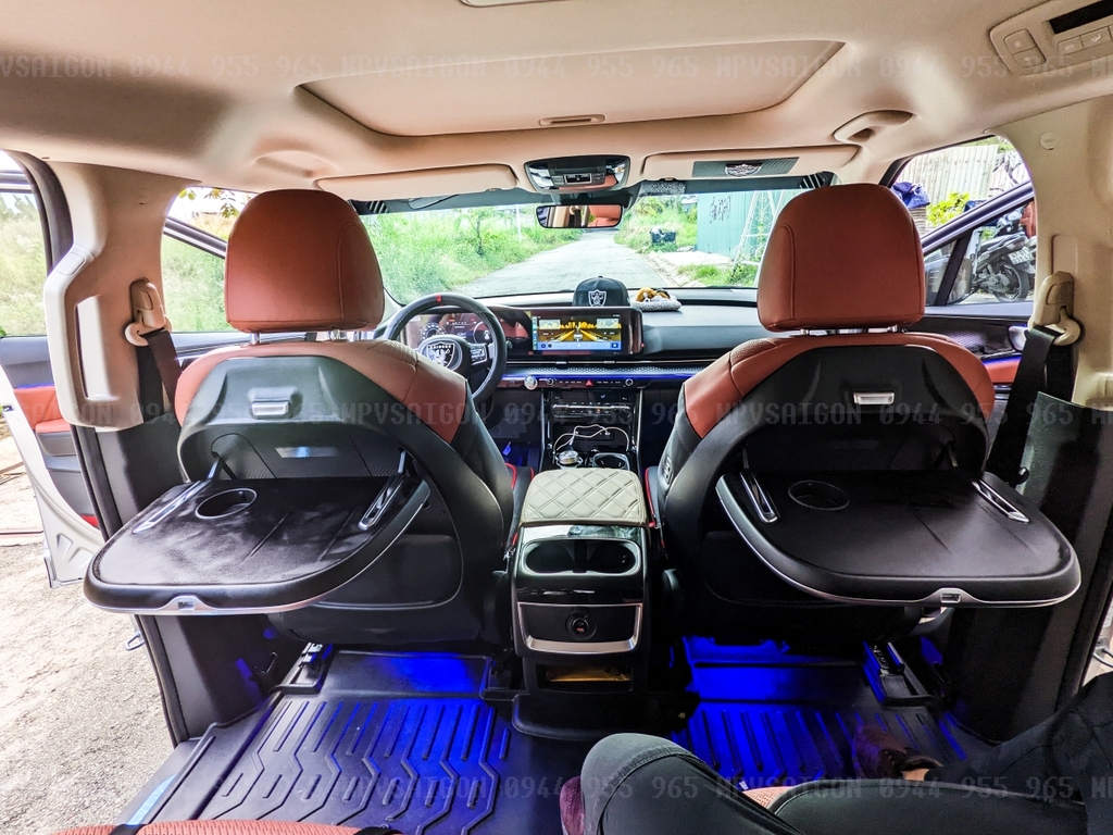 Bàn làm việc - bàn ăn xếp gọn lưng ghế cho Kia Carnival