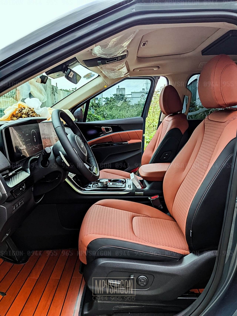 Độ ghế Limousine xe Kia Carnival 2024 2025: da Napa- full tính năng- giá cực yêu