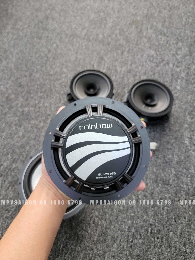 NÂNG CẤP ÂM THANH CHO VF3: GIẢI PHÁP TOÀN DIỆN TỪ FOCAL VÀ RAINBOW, ROCKPOWER