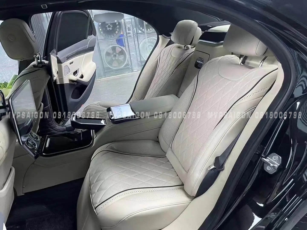 Nâng cấp con ngựa giữa Benz S400 S450 W222 5 chỗ thành 4 chỗ