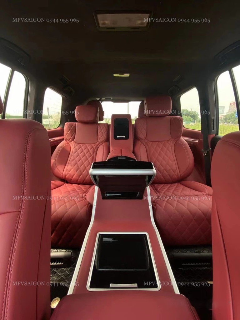 Nội thất Land Cruiser phong cách Limousine MBS Trung Đông
