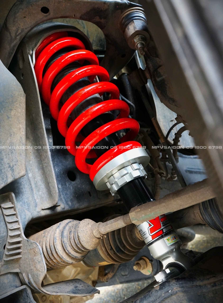 Nâng cấp ghế Limousine Ford Everest 2025: kinh nghiệm và báo giá mới nhất