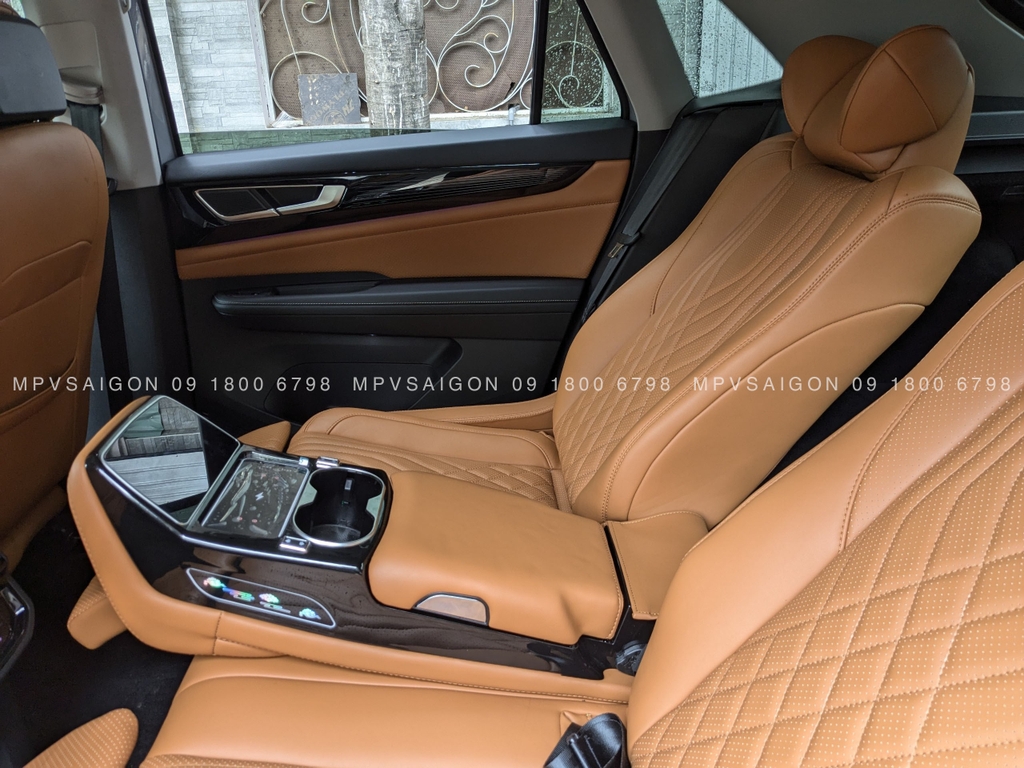 Nâng cấp ghế Limousine SUV Nami 2.0 cho Teramont X