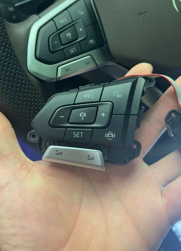 Nâng cấp options/ coding hệ thống giữ làn chủ động và hỗ trợ tự lái Volkswagen Viloran và Teramont