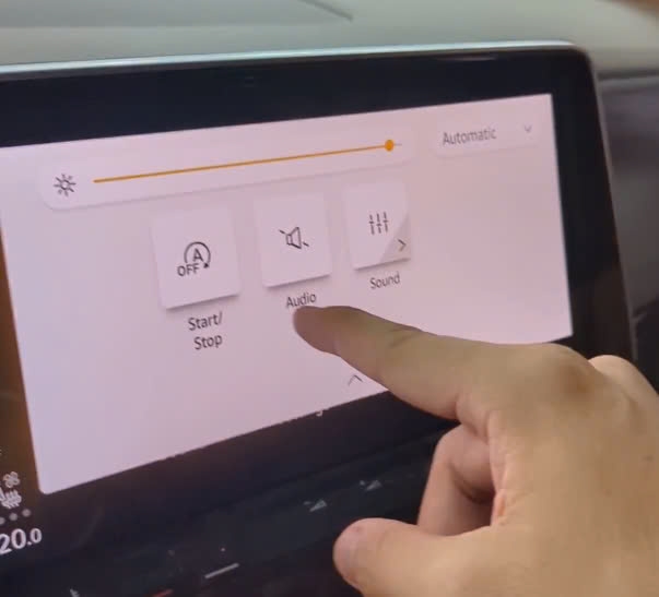 MỞ TÍNH NĂNG ẨN VOLKSWAGEN GOLF (CODING) TỪ NHÀ SẢN XUẤT