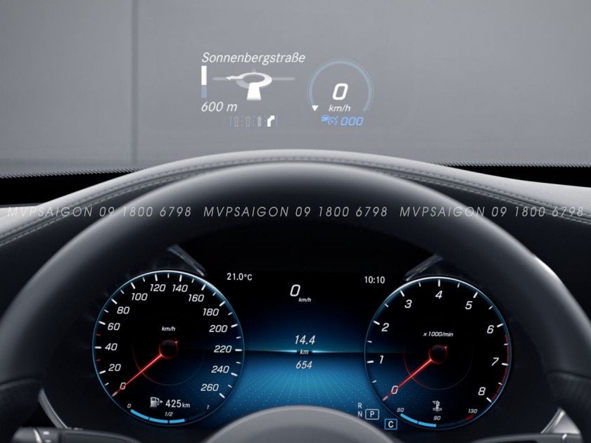 Nâng cấp hệ thống hiển thị kính lái HUD cho xe Mercedes-Benz C/GLC