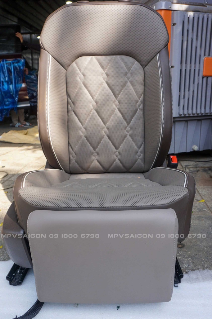 Nâng cấp nâng chân ghế phụ Volkswagen Viloran