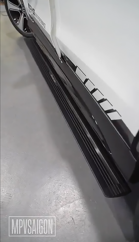 Nâng cấp toàn diện Mercedes-Benz C300 AMG thành Mercedes-AMG GLC 63