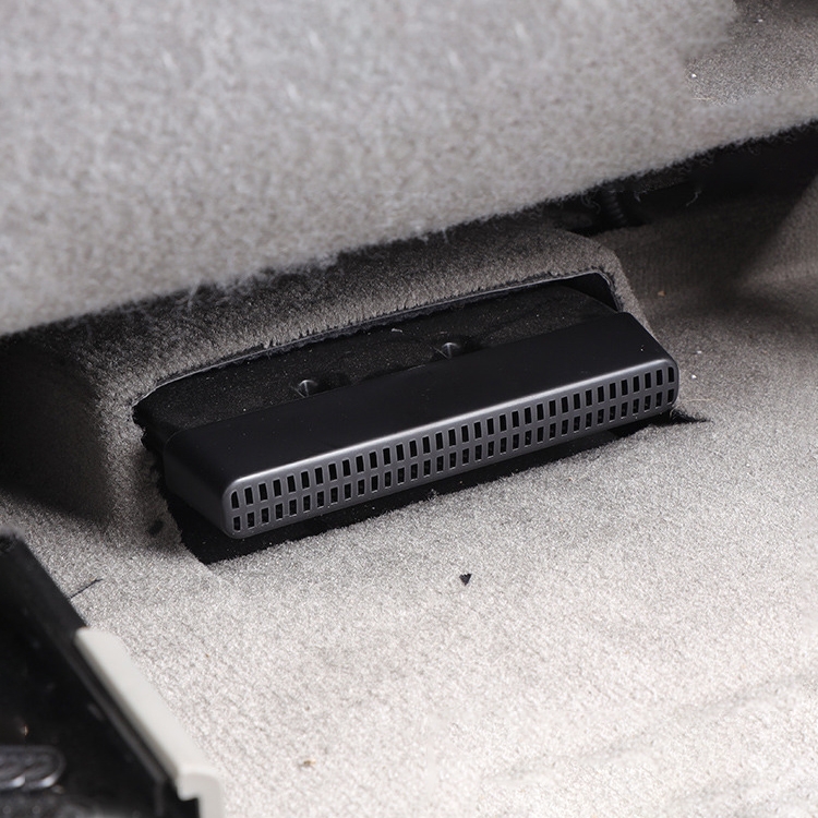 Nắp chụp bảo vệ cửa gió sàn Hyundai Custin