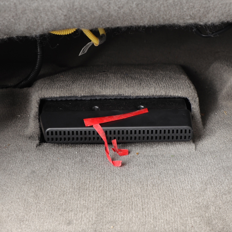 Nắp chụp bảo vệ cửa gió sàn Hyundai Custin