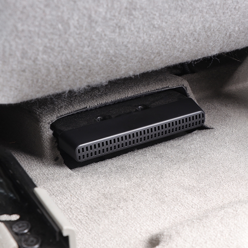 Nắp chụp bảo vệ cửa gió sàn Hyundai Custin