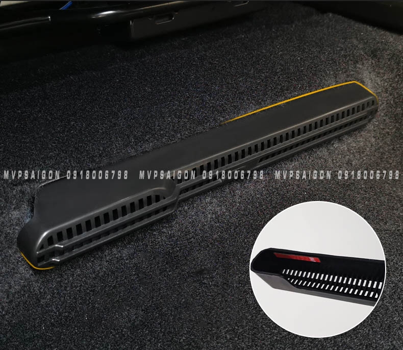 Nắp nhựa che cửa gió sàn Volkswagen Viloran