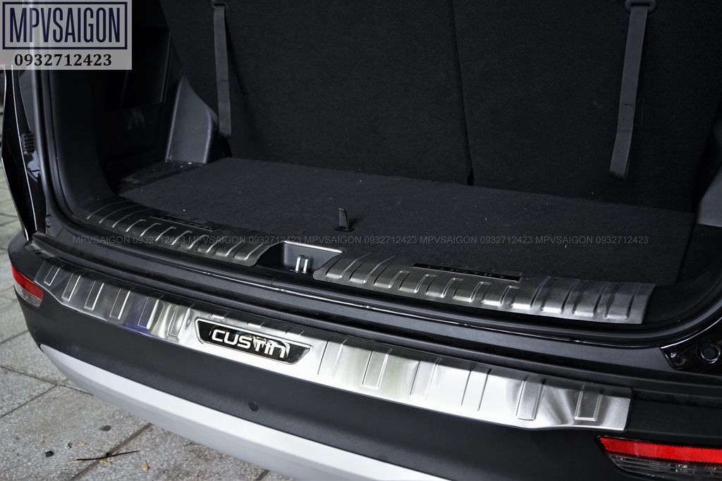 Ốp bệ bước - Cốp Hyundai Custin