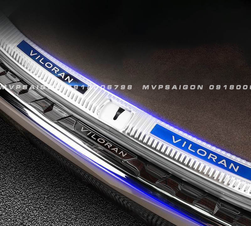Ốp chống trầy cốp Volkswagen Viloran